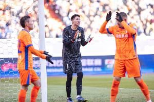 李平康：國安真正最想要的是于金永，但是泰山不想租借