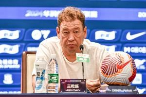 東體：上海申花國腳磨合時間緊，球隊專門學(xué)習(xí)了8秒新規(guī)