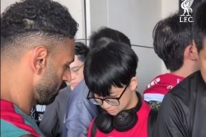 展現(xiàn)親和力！利物浦社媒曬球員為中國(guó)球迷簽名視頻