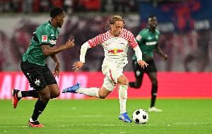 記者：切爾西將報價哈維-西蒙斯 利雅得勝利今日敲定菲利克斯
