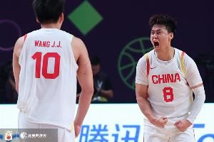 年輕人沖！這支中國男籃只有趙睿打過洲際大賽決賽 18年亞運奪金