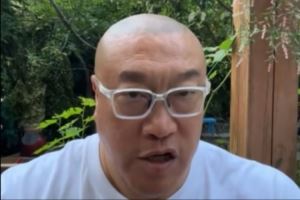 魔術師認為喬丹GOAT？馬?。耗g師被喬丹正面擊敗 肯定更認同他