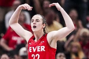 ??WNBA球星凱特琳-克拉克自宣賽季報(bào)銷！