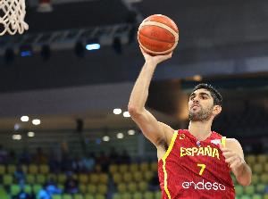 難堪大用！西班牙唯一NBA球員阿爾達(dá)馬關(guān)鍵戰(zhàn)僅11中2得12分8板