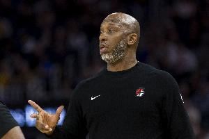 真摯的祝福！祝開拓者主帥比盧普斯49歲生日快樂！??