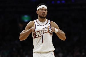 兩年1.45億提前續(xù)約！太陽老板：布克是球隊的絕對核心和未來