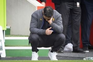 記者：曼聯(lián)球員和主教練不存在個(gè)人恩怨，球員更沮喪的是表現(xiàn)不佳