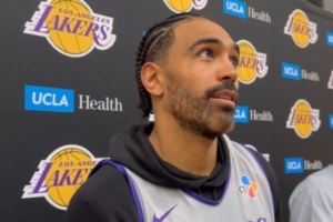 文森特談魔鬼體能訓(xùn)練：雷迪克讓我們?nèi)珕T怨聲載道 這反而是好事