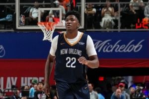 鵜鶘官方：13號秀德里克-奎因已獲準(zhǔn)恢復(fù)全面的籃球活動