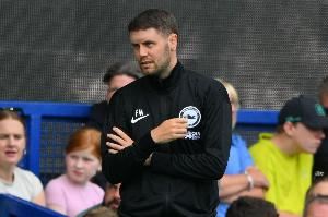 布萊頓主帥：球隊今天在進攻端很有套路和靈活性 維爾貝克非常棒