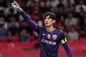 中超官方列顏駿凌聯(lián)賽350場(chǎng)數(shù)據(jù)：撲救926次+110次零封，同期第一