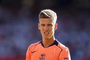 頻繁受傷！每體：德科會(huì)面經(jīng)紀(jì)人，可能對(duì)奧爾莫進(jìn)行全面醫(yī)學(xué)檢查