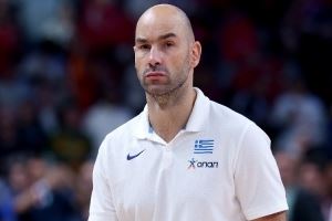 帶隊獲得歐錦賽銅牌！希臘籃協(xié)：斯潘諾里斯將繼續(xù)出任男籃主帥