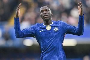 馬克萊萊：凱塞多繼續(xù)進(jìn)步明年能爭(zhēng)金球獎(jiǎng) 切爾西能參與冠軍爭(zhēng)奪