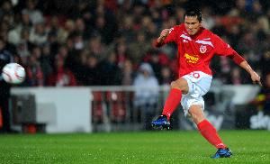 粵媒：9年德國(guó)足球洗禮和沉淀，讓邵佳一跳出了傳統(tǒng)土帥思維局限