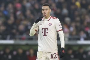 法爾克：穆西亞拉12月或明年1月復(fù)出尚未確定，拜仁不會(huì)施加壓力