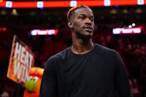 Shams：報(bào)道別人不愿公開(kāi)的事是可能撕破臉 比如巴特勒和熱火鬧劇