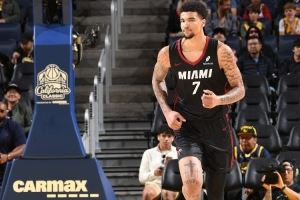 鮑威爾：我會一直督促韋爾激發(fā)他的潛力 激勵他實(shí)現(xiàn)巔峰水平