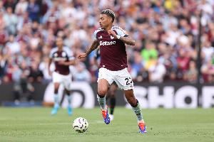 羅杰斯近兩賽季各項賽事運動戰(zhàn)助攻16次，同期英超球員僅次薩拉赫