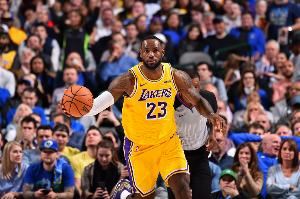 蒂格：湖人5戰(zhàn)4負時詹姆斯就該復出了 這樣才顯出他們需要詹姆斯