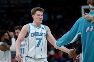 熱火首節(jié)轟下53分！克尼佩爾：我們的防守很糟糕表現得非常疲軟