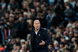 該換帥嗎？利物浦豪擲4.83億歐從領(lǐng)跑掉至第8，輸球場(chǎng)數(shù)超上賽季