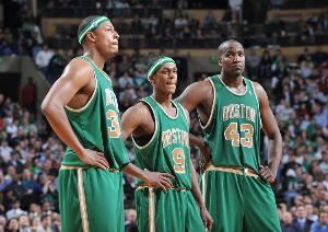 隆多：08年奪冠的綠軍是靠防守起家的 KG&帕金斯&皮爾斯都很能防