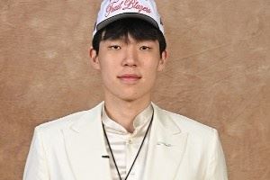 成長的代價？楊瀚森定妝照表情變化 從滿眼星光到一臉嚴肅