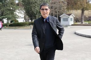 韓鵬：徐根寶指導(dǎo)80多歲高齡還在工作一線，這非常讓人感動(dòng)