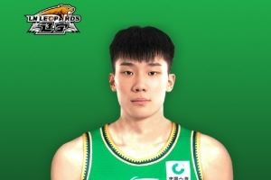 真摯的祝福！祝遼寧男籃球員孫福恒19歲生日快樂(lè)！??