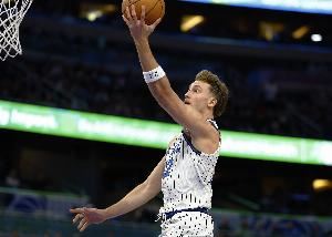 還得看你！小瓦格納22中10&罰球8中6砍28分 另有9板4助2斷1帽