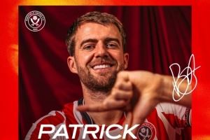 官方：32歲自由身前鋒班福德加盟英冠謝菲聯(lián) 合同至明年1月