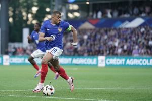 姆巴佩：C羅千球目標不可思議，但我們要去嘗試因為生涯只有一次