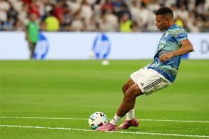 記者：姆巴佩無需進行任何檢查，將隨皇馬備戰(zhàn)埃爾切