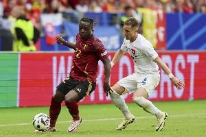 多庫本屆世預賽74次嘗試過人+39次成功，均為歐洲球員最多