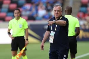 世界杯最老紀錄！庫拉索主帥艾德沃卡特78歲，帶過近20支不同球隊