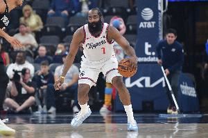 哈登本季場均28.4分 創(chuàng)個人20年在火箭拿下得分王以來最高分